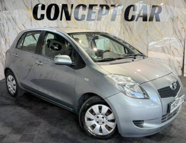 TOYOTA YARIS 1.3 VVT-ISOL 2006 - 78 707Kms - Climatisation - Suivit TOYOTA