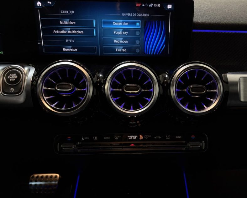 Mercedes GLB 200d 150 ch AMG Line  — CARPLAY - Toit panoramique - Sièges Électriques - SUIVI MB 