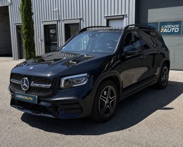 Mercedes GLB 200d 150 ch AMG Line  — CARPLAY - Toit panoramique - Sièges Électriques - SUIVI MB 