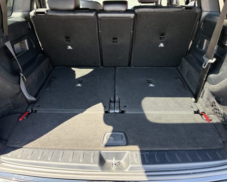 Mercedes GLB 200d 150 ch AMG Line  — CARPLAY - Toit panoramique - Sièges Électriques - SUIVI MB 