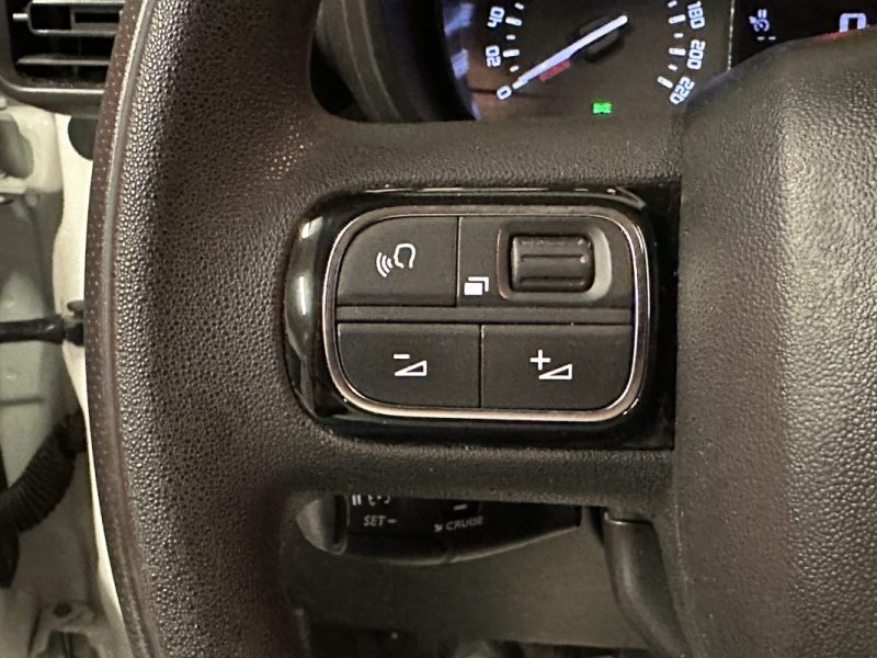 CITROEN BERLINGO 3 places M 1000KG 1.5 BLUE HDI 100 CLUB Advanced Grip Control - 1ère Main -