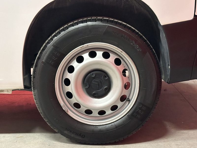 CITROEN BERLINGO 3 places M 1000KG 1.5 BLUE HDI 100 CLUB Advanced Grip Control - 1ère Main -