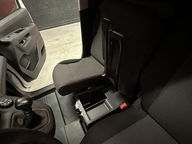 CITROEN BERLINGO 3 places M 1000KG 1.5 BLUE HDI 100 CLUB Advanced Grip Control - 1ère Main -