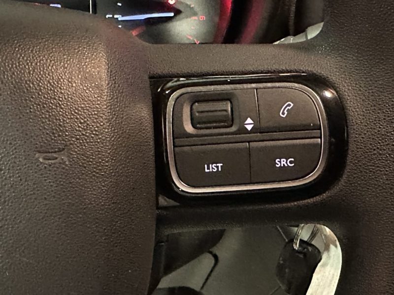 CITROEN BERLINGO 3 places M 1000KG 1.5 BLUE HDI 100 CLUB Advanced Grip Control - 1ère Main -