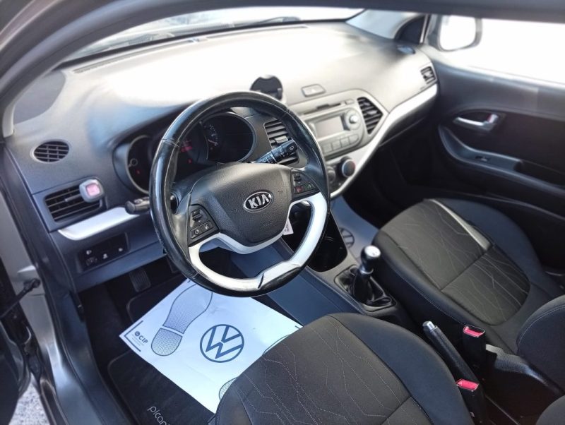 KIA PICANTO 1.0 FIFA WORLD CUP EDITION 2014