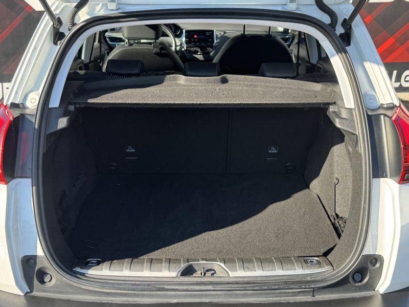PEUGEOT 2008 1.2 PURE TECH 110 ALLURE BUSINESS 2017