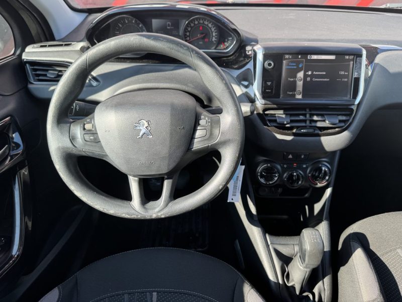 PEUGEOT 208 1.0 VTI 68 ACTIVE 2013