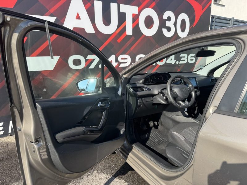PEUGEOT 208 1.0 VTI 68 ACTIVE 2013