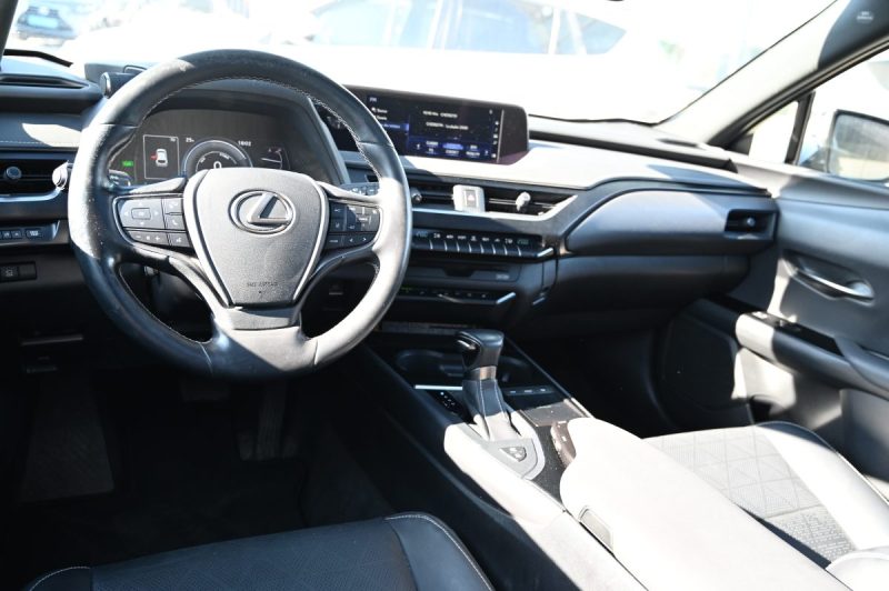 LEXUS UX250H 250H 2WD EXECUTIVE 2019