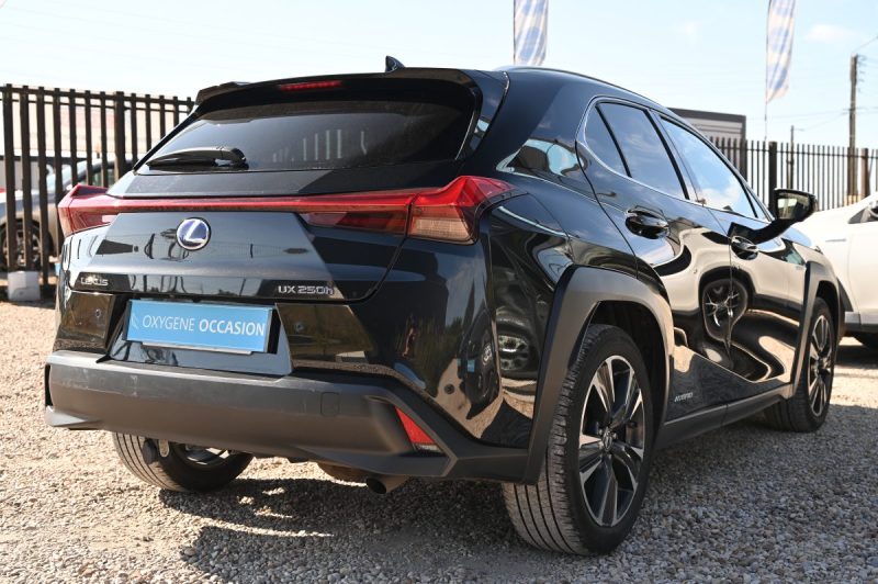 LEXUS UX250H 250H 2WD EXECUTIVE 2019