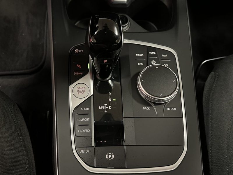 BMW SERIE 1 116D BUSINESS DESIGN DKG7 - 1ère Main - Excellent état -