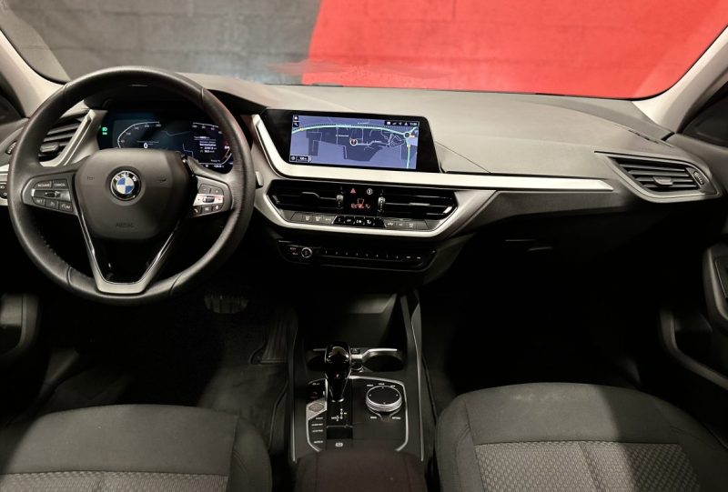 BMW SERIE 1 116D BUSINESS DESIGN DKG7 - 1ère Main - Excellent état -