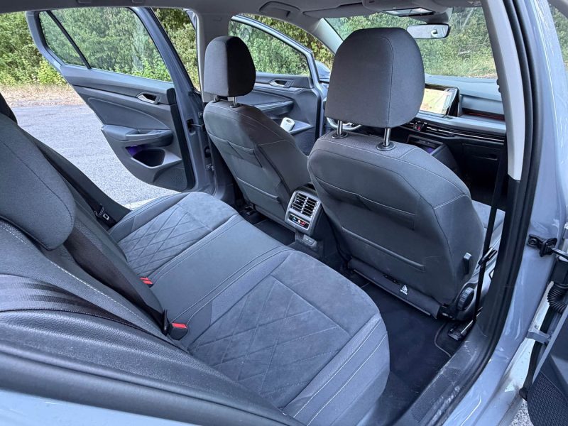 VOLKSWAGEN GOLF VIII 2.0 TDI  116 STYLE DSG 04/2023