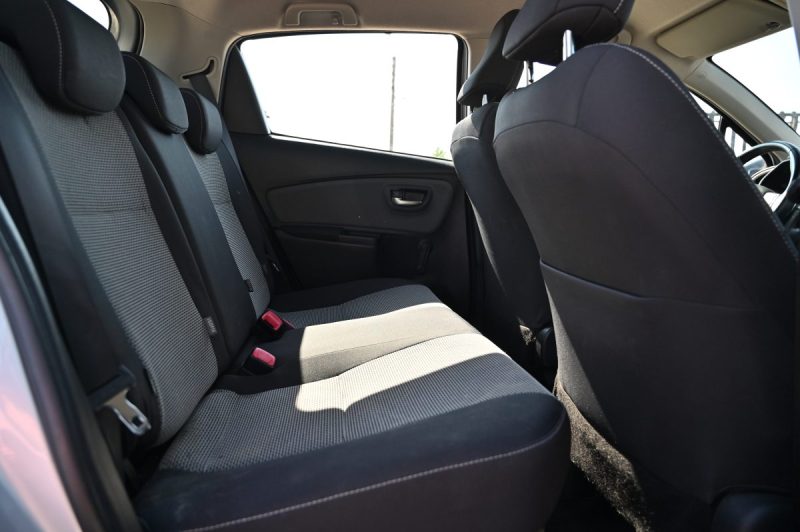 TOYOTA YARIS 100H DYNAMIC PACK CONFORT 09/2015