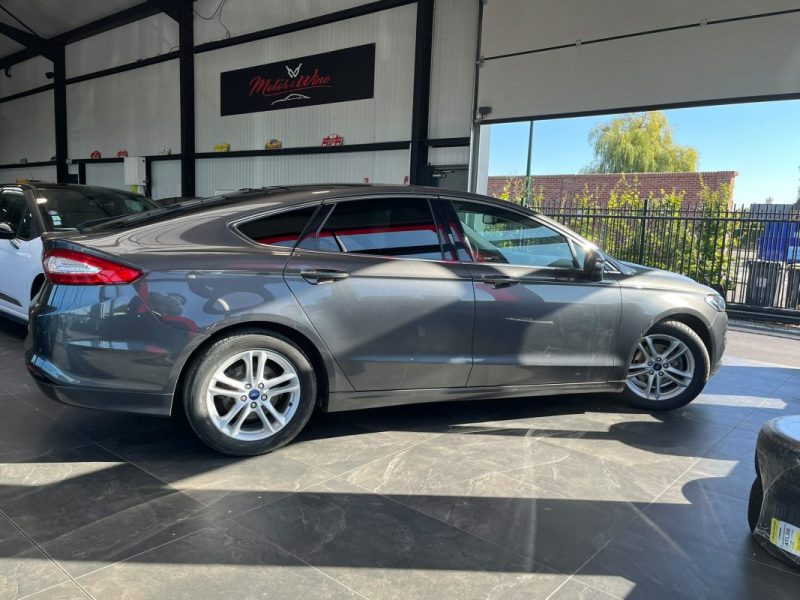 🚗 FORD MONDEO 1.5 ECOBOOST 160 TITANIUM 📡 Radars de recul