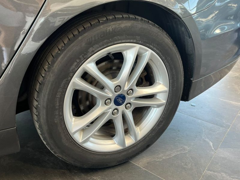 🚗 FORD MONDEO 1.5 ECOBOOST 160 TITANIUM 📡 Radars de recul