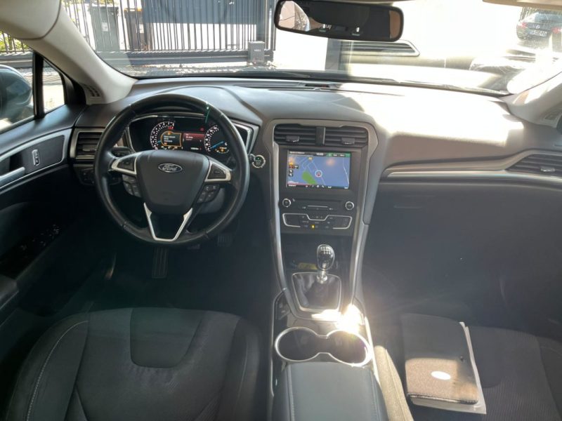 🚗 FORD MONDEO 1.5 ECOBOOST 160 TITANIUM 📡 Radars de recul