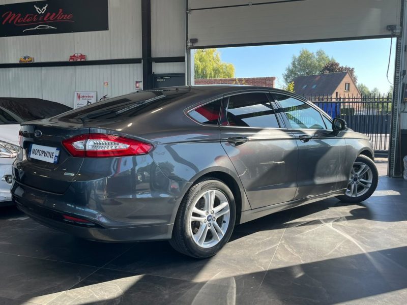 🚗 FORD MONDEO 1.5 ECOBOOST 160 TITANIUM 📡 Radars de recul