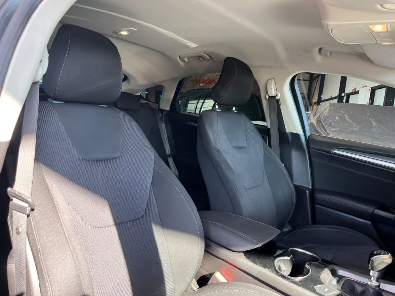 🚗 FORD MONDEO 1.5 ECOBOOST 160 TITANIUM 📡 Radars de recul