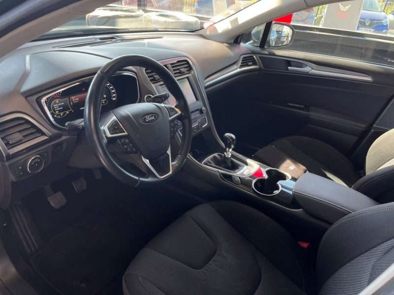 🚗 FORD MONDEO 1.5 ECOBOOST 160 TITANIUM 📡 Radars de recul
