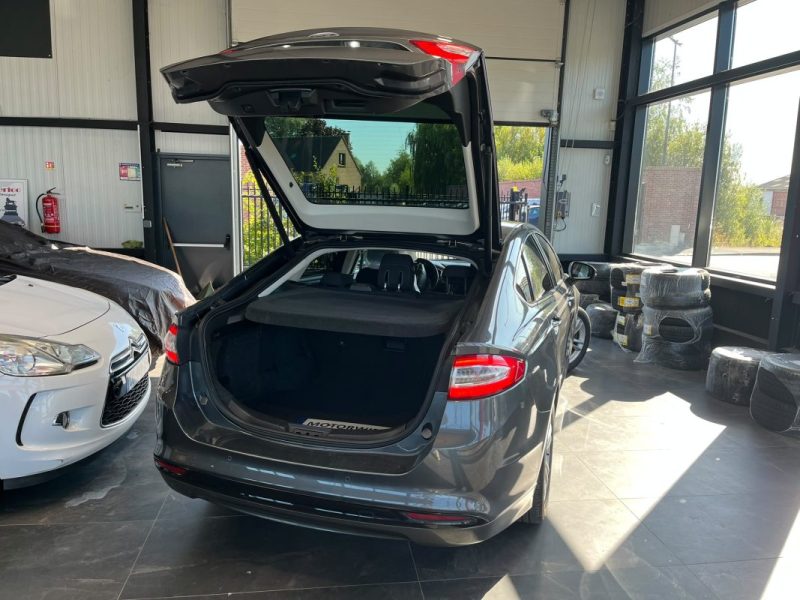🚗 FORD MONDEO 1.5 ECOBOOST 160 TITANIUM 📡 Radars de recul