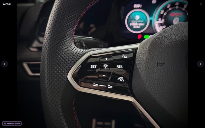 VOLKSWAGEN GOLF GTI CLUBSPORT / TOIT OUVRANT / HK / CARPLAY