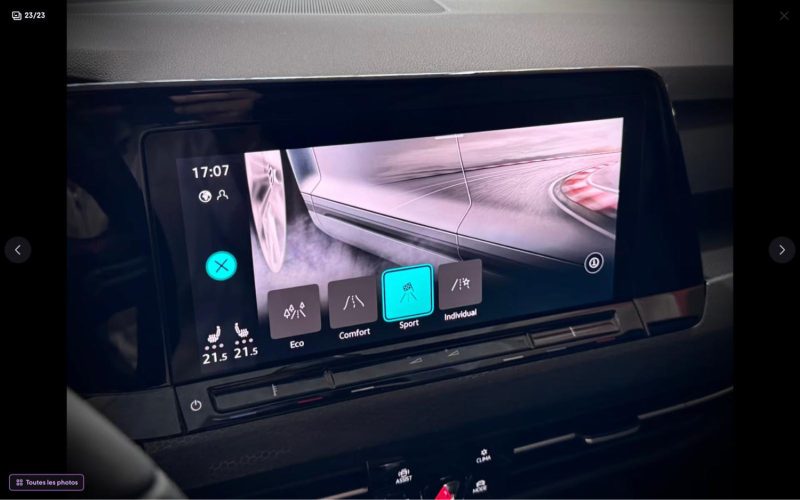 VOLKSWAGEN GOLF GTI CLUBSPORT / TOIT OUVRANT / HK / CARPLAY
