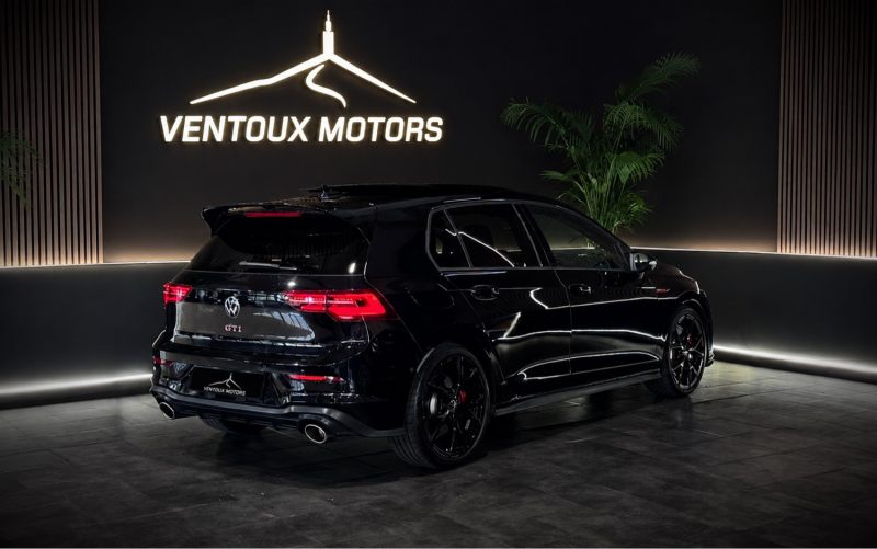 VOLKSWAGEN GOLF GTI CLUBSPORT / TOIT OUVRANT / HK / CARPLAY