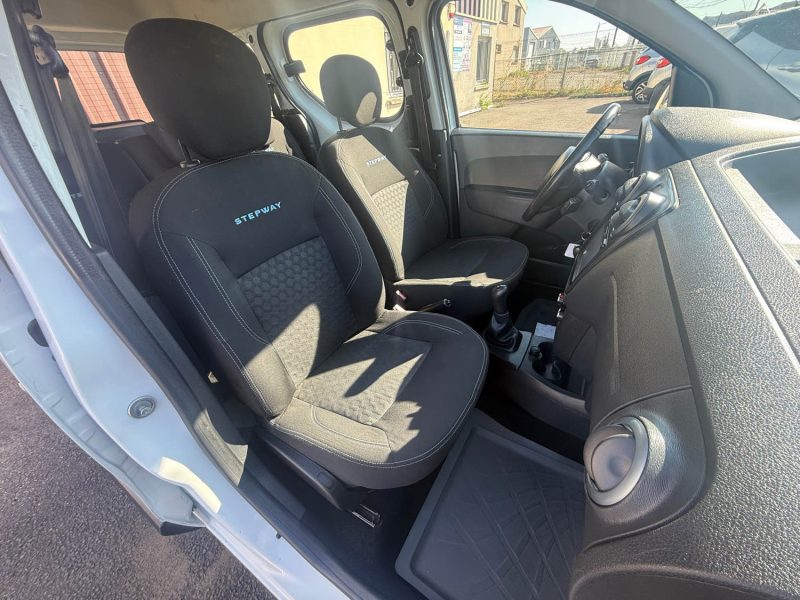 DACIA DOKKER STEPWAY 1.2 TCE 115CV - 16V TURBO PORTE LATERAL 2016