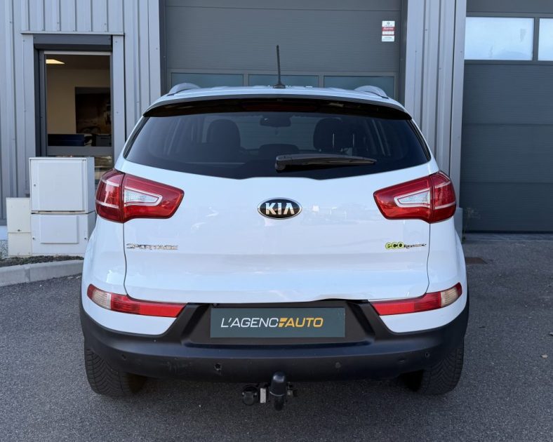 KIA SPORTAGE 1.7 115 ch - STYLE - ATTELAGE - Entretien Complet - Garantie 6 Mois - IMPECCABLE