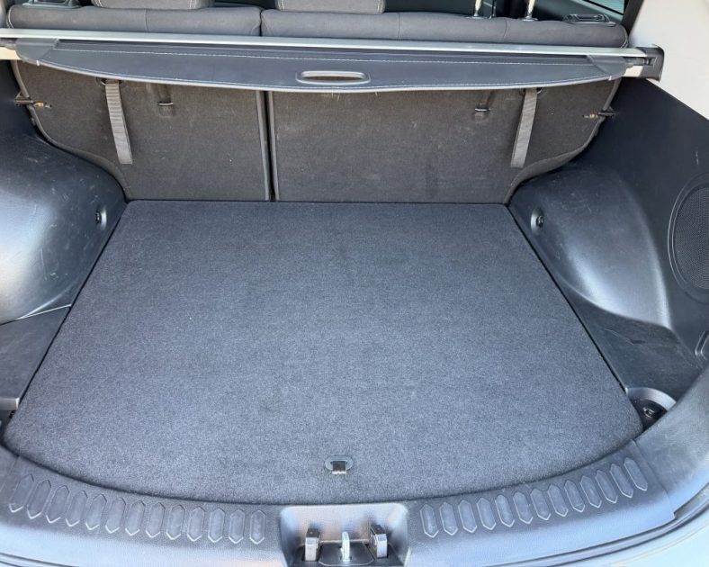 KIA SPORTAGE 1.7 115 ch - STYLE - ATTELAGE - Entretien Complet - Garantie 6 Mois - IMPECCABLE