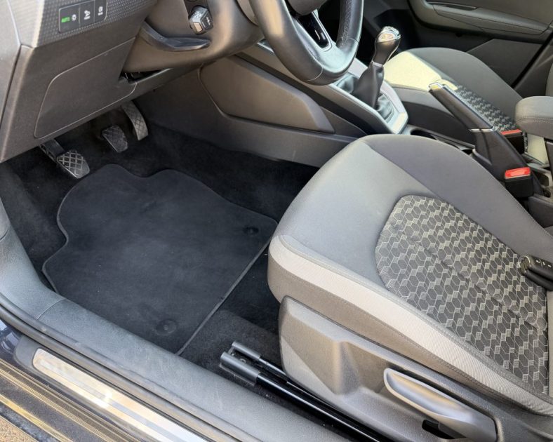 AUDI A1 25 TFSI 1.0 Sportback - 95 CH - FULL LED - Entretient complet - Pneus neufs - Très bon état