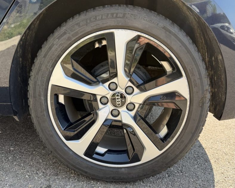 AUDI A1 25 TFSI 1.0 Sportback - 95 CH - FULL LED - Entretient complet - Pneus neufs - Très bon état