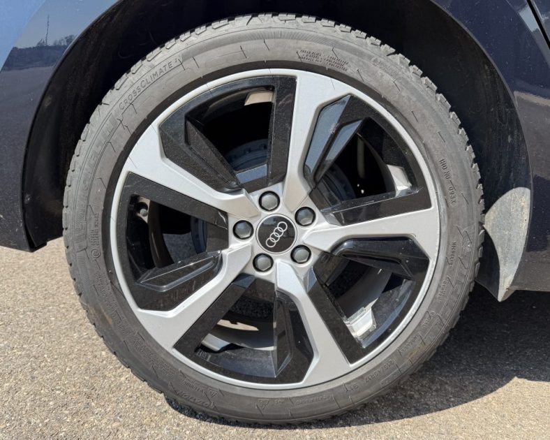 AUDI A1 25 TFSI 1.0 Sportback - 95 CH - FULL LED - Entretient complet - Pneus neufs - Très bon état