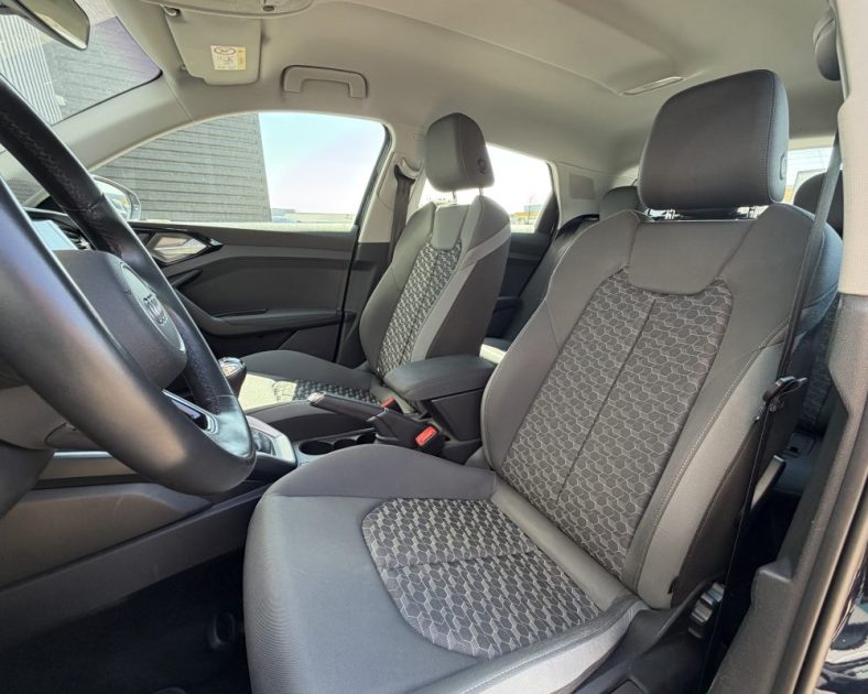 AUDI A1 25 TFSI 1.0 Sportback - 95 CH - FULL LED - Entretient complet - Pneus neufs - Très bon état