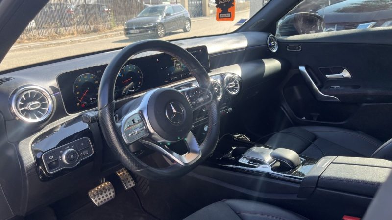 MERCEDES CLASSE A A200 AMG LINE 7G-DCT 2018