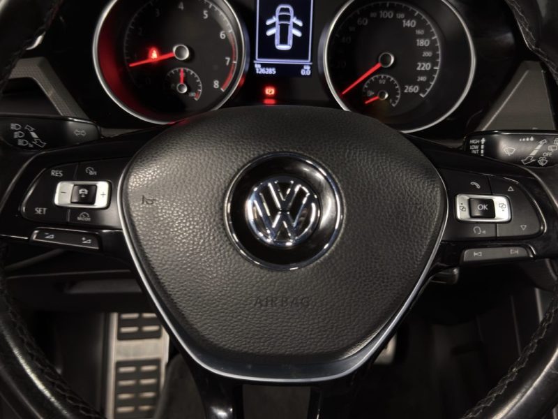 VOLKSWAGEN TOURAN II CONNECT 1.2 TSI 110 Cv 7 PLACES / CAMERA RECUL APPLE & ANDROID - GARANTIE 1 AN