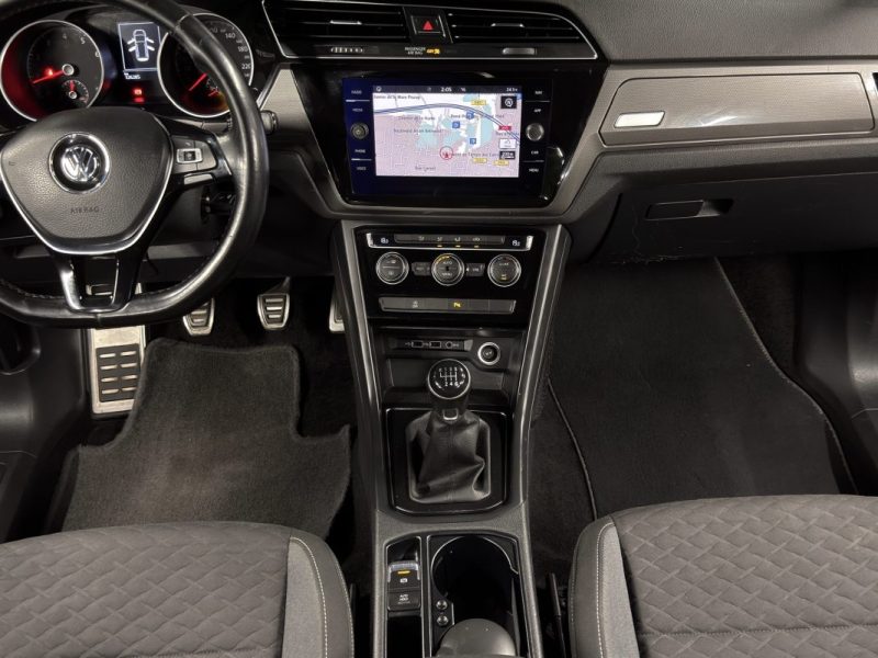 VOLKSWAGEN TOURAN II CONNECT 1.2 TSI 110 Cv 7 PLACES / CAMERA RECUL APPLE & ANDROID - GARANTIE 1 AN