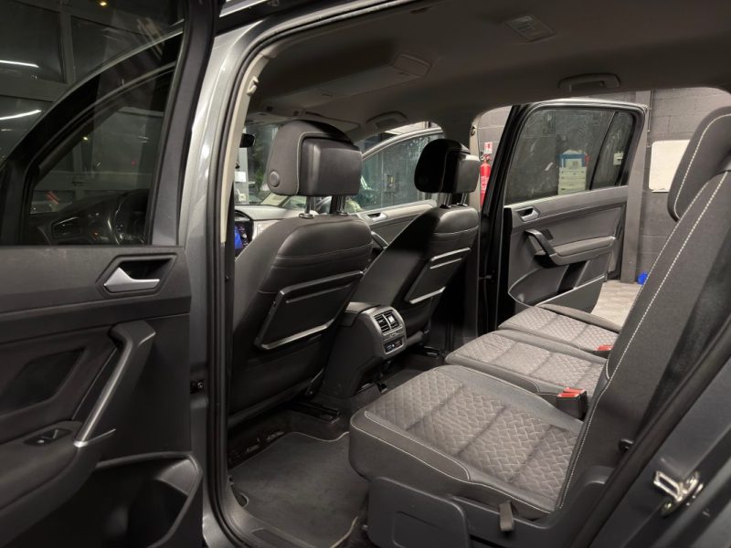 VOLKSWAGEN TOURAN II CONNECT 1.2 TSI 110 Cv 7 PLACES / CAMERA RECUL APPLE & ANDROID - GARANTIE 1 AN