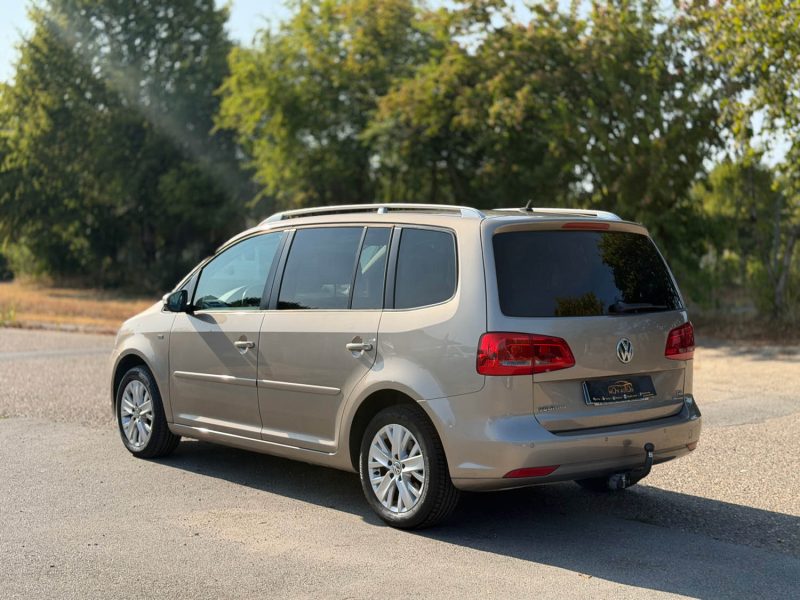 Volkswagen Touran 1.6 TDI 105 BlueMotion Life - Attelage - Clim - Gps - Révisée & garantie 6 mois