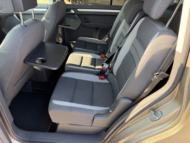 Volkswagen Touran 1.6 TDI 105 BlueMotion Life - Attelage - Clim - Gps - Révisée & garantie 6 mois