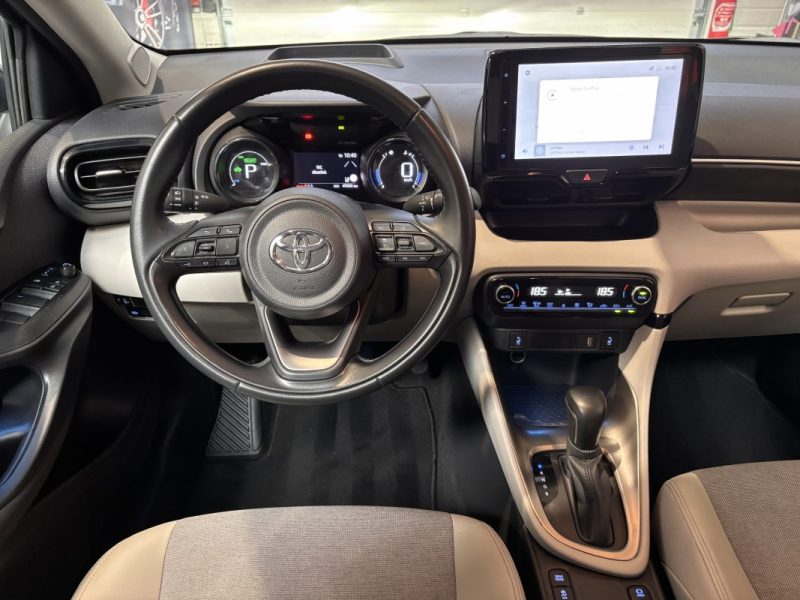 TOYOTA YARIS ICONIC 116 cv hybride 