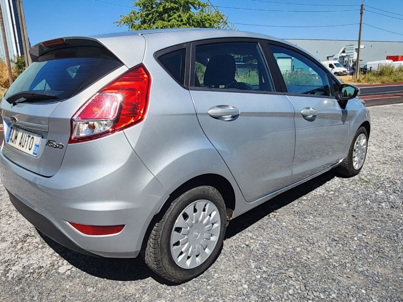 FORD FIESTA TREND 2014