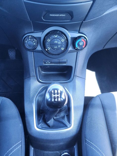 FORD FIESTA TREND 2014