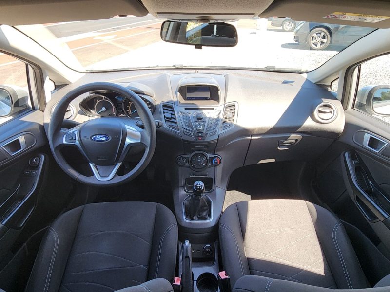 FORD FIESTA TREND 2014