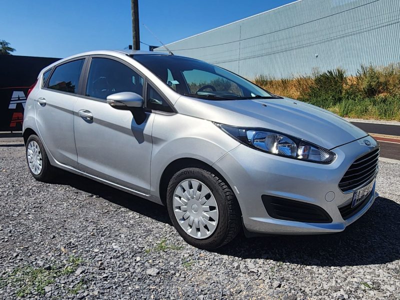 FORD FIESTA TREND 2014