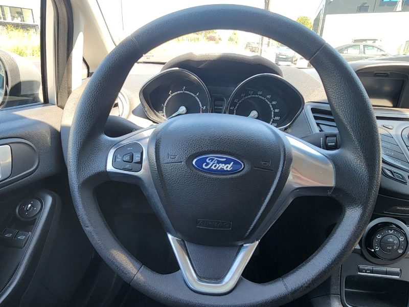 FORD FIESTA TREND 2014