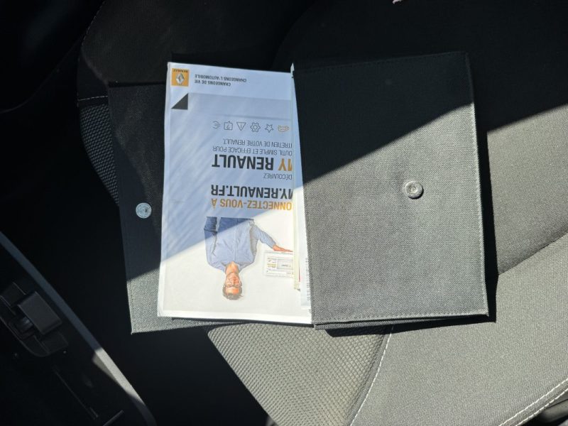 RENAULT CLIO IV 1.5 DCI 75 ZEN 2013