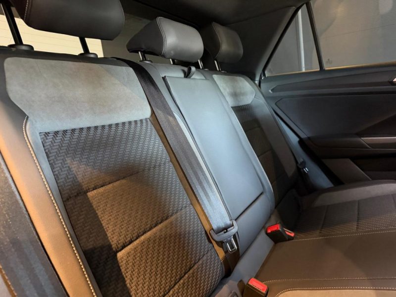 VOLKSWAGEN T-ROC 2.0 TDI 150 R-LINE 4MOTION DSG 