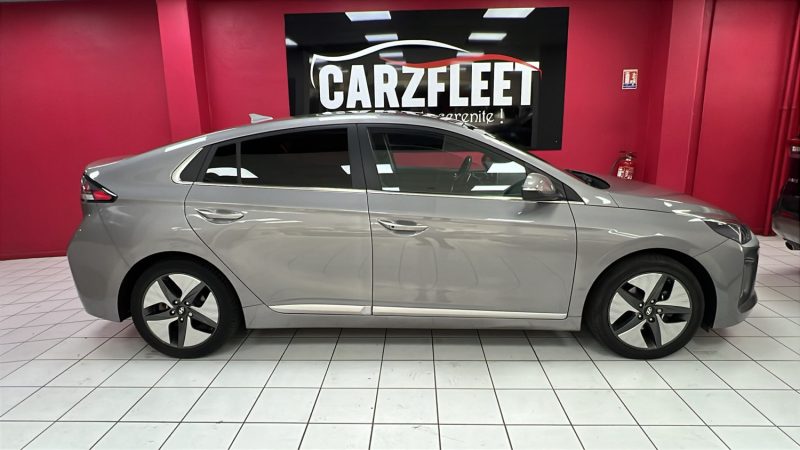 HYUNDAI IONIQ PHASE 2 HYBRIDE 141cv EXECUTIVE + TOIT OUVRANT/1 ERE MAIN/TVA RECUPERABLE